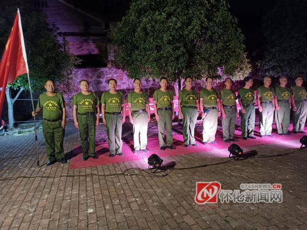 现有学员人数达到九十多人,经常组织演出活动,深入社区和安江镇各小区